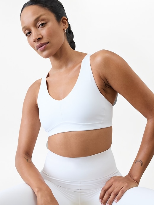 Image number 2 showing, Interval Plunge Train Sports Bra A-C