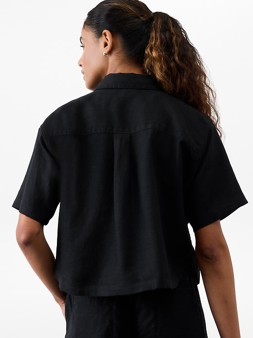 Image number 2 showing, Retreat Linen Short Sleeve Shirt