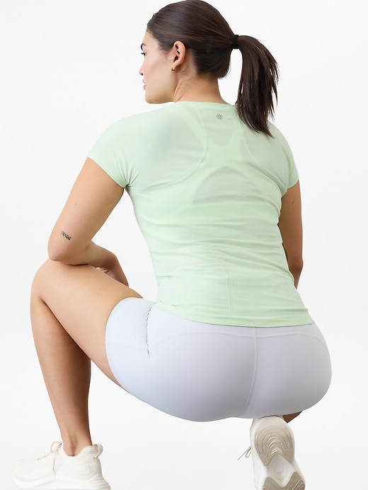 Image number 2 showing, Momentum Seamless Tee