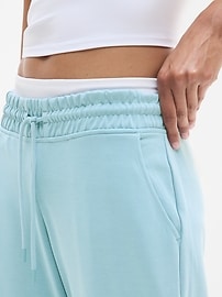 Seasoft Mid Rise Straight Pant