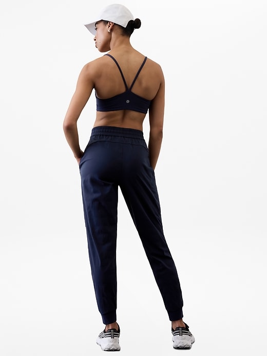 Image number 2 showing, Trekkie Relaxed Mid Rise Jogger