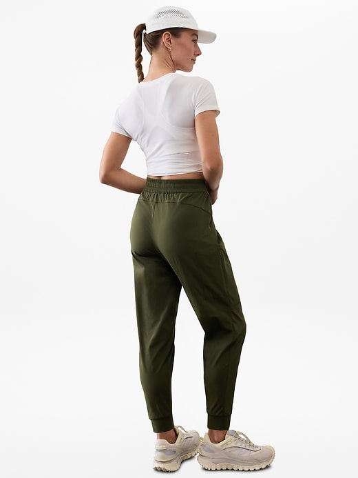 Image number 2 showing, Trekkie Relaxed Mid Rise Jogger