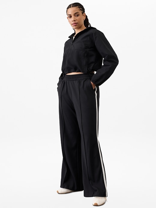 Image number 7 showing, Luna Woven Popover