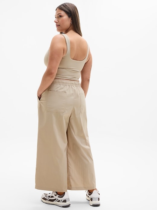 Image number 8 showing, Midday Mid Rise Crop Poplin Pant