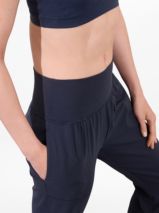 Image number 2 showing, Salutation High Rise Jogger