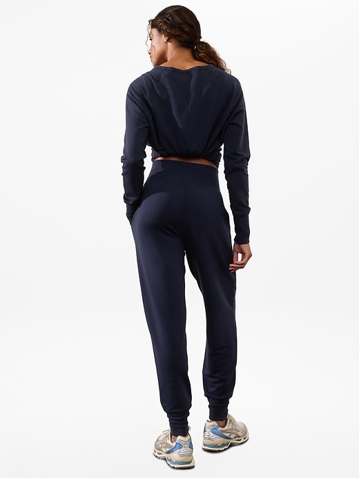 Image number 3 showing, Coaster Luxe High Rise Jogger