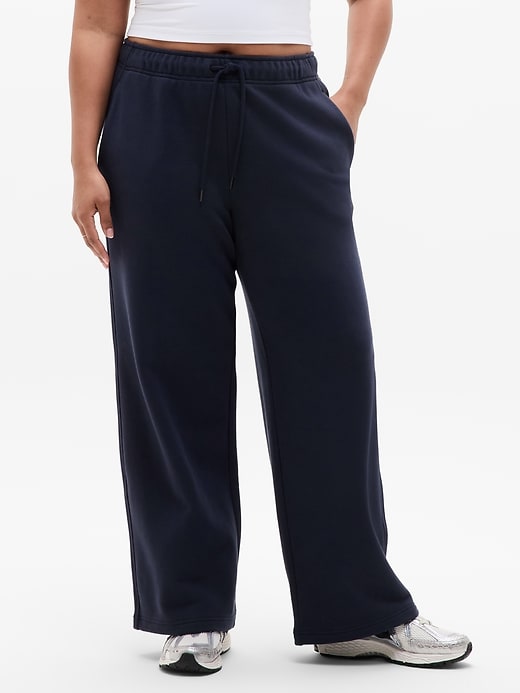 Image number 3 showing, Heavyweight Terry Mid Rise Pant