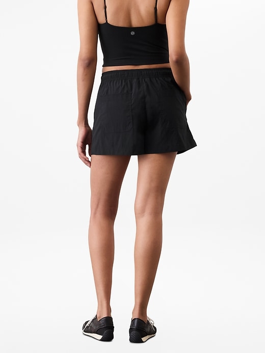 Image number 2 showing, Midday Mid Rise Poplin Short