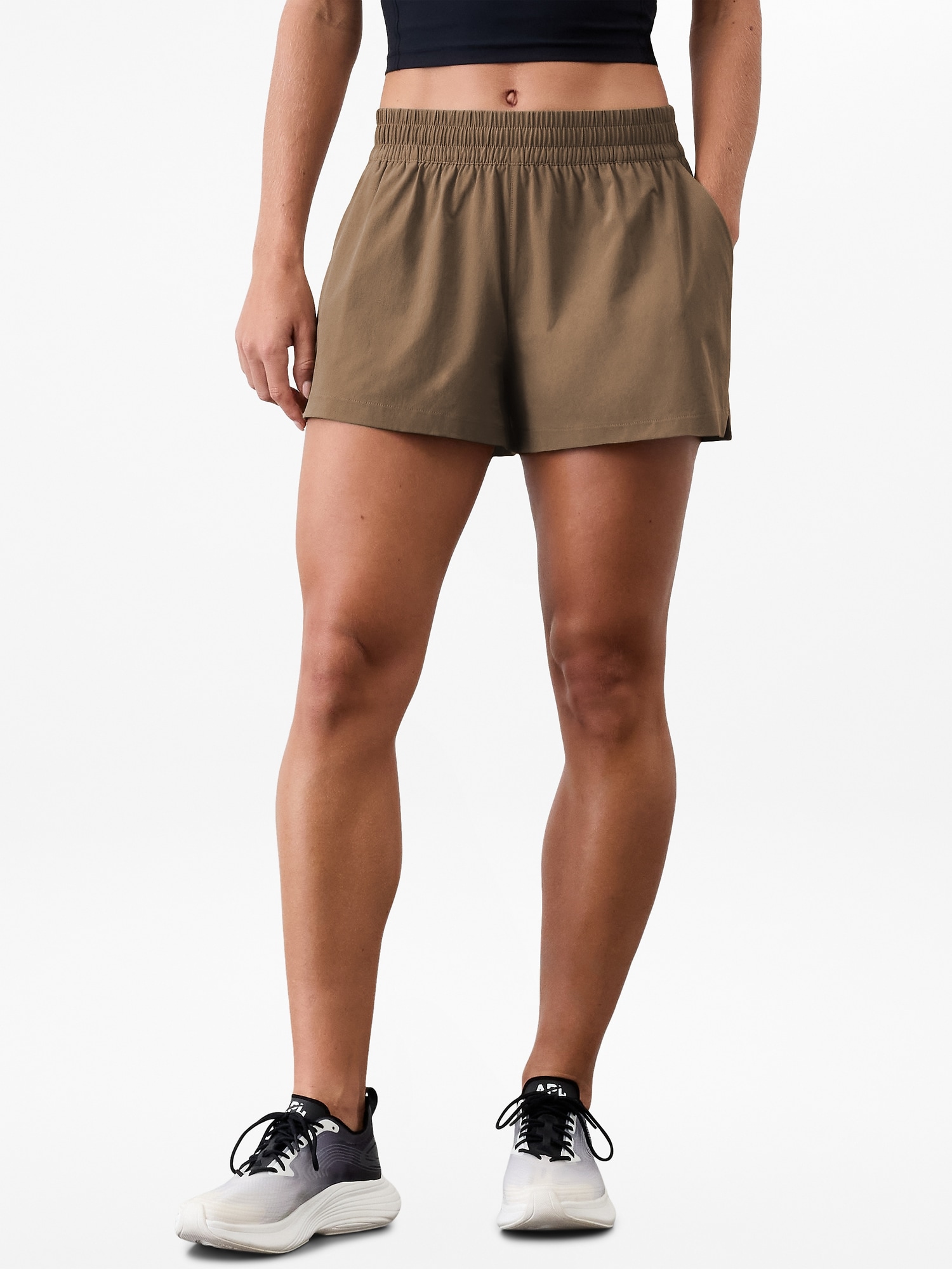 Weekender Mid Rise 3" Run Short
