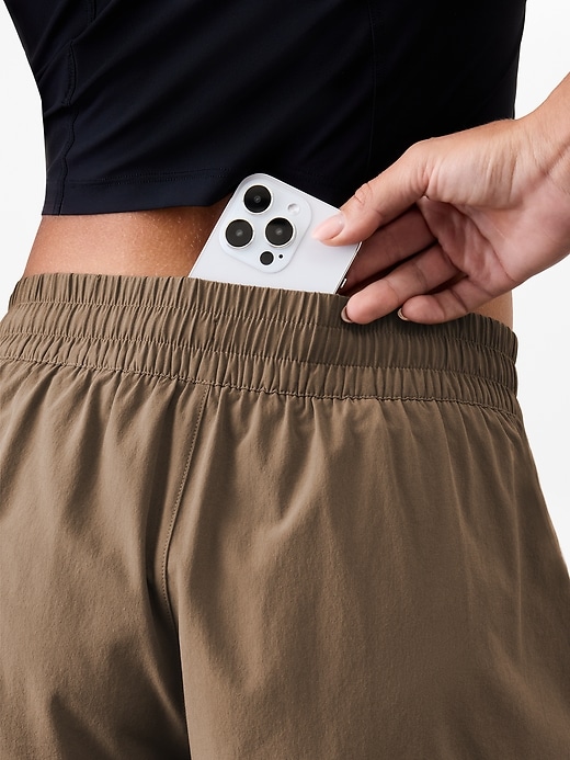 Image number 4 showing, Weekender Mid Rise 3" Run Short