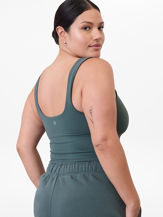 Image number 2 showing, Transcend Square Neck Crop Sports Bra D-DD