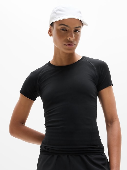 Image number 1 showing, Momentum Seamless Tee