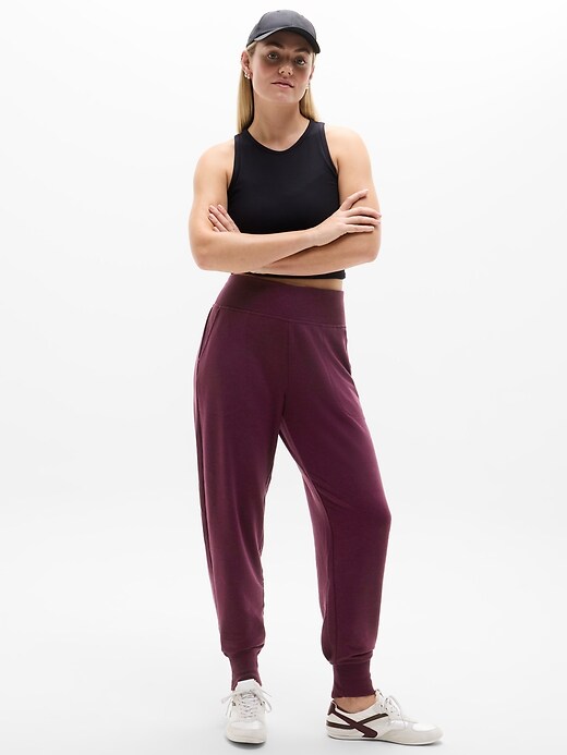 Image number 4 showing, Coaster Luxe High Rise Jogger