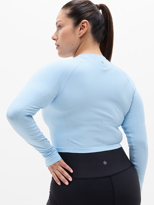 Image number 7 showing, Momentum Seamless Crop Top 2.0