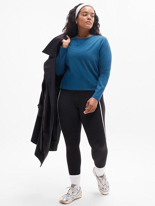 Image number 5 showing, Essential Top