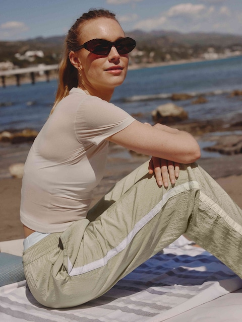 Daybreak Mid Rise Parachute Pant - Beige