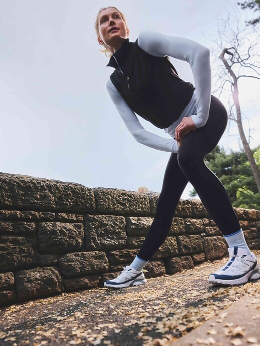 Image number 2 showing, Unstoppable 1/2 Zip Cropped Vest