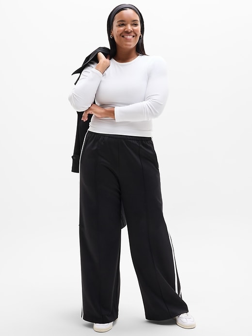 Image number 5 showing, Signature Rib Top