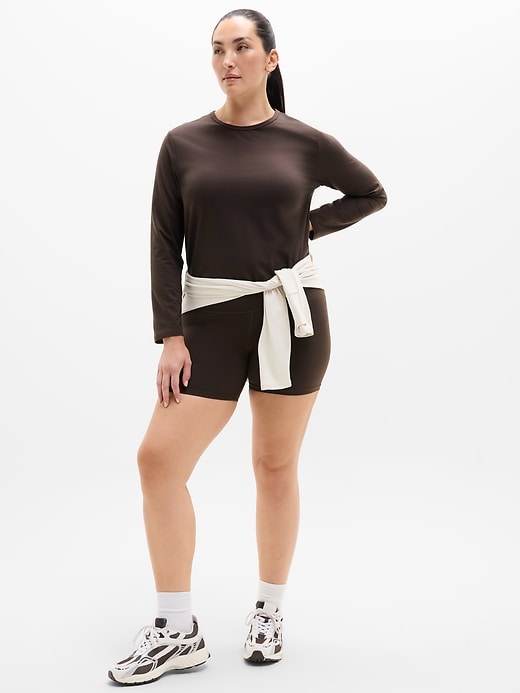 Image number 5 showing, Essential Top