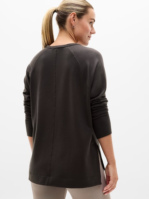 Image number 5 showing, Coaster Luxe Recover Sweatshirt