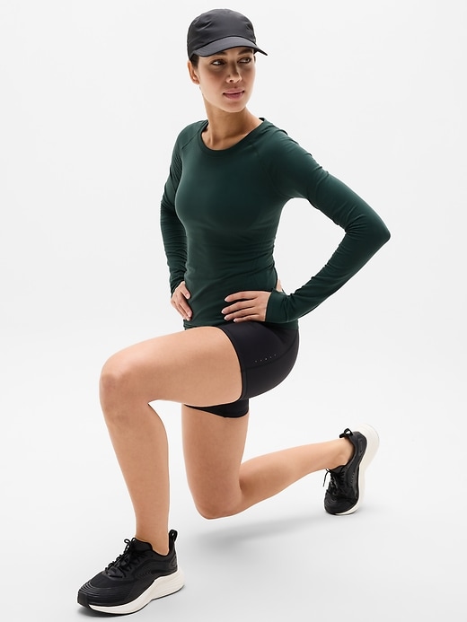 Image number 2 showing, Momentum Seamless Top