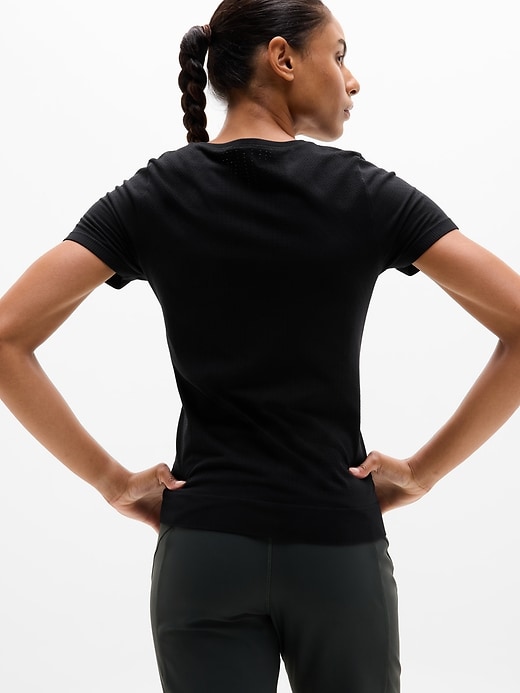 Image number 3 showing, In Motion Seamless Tee