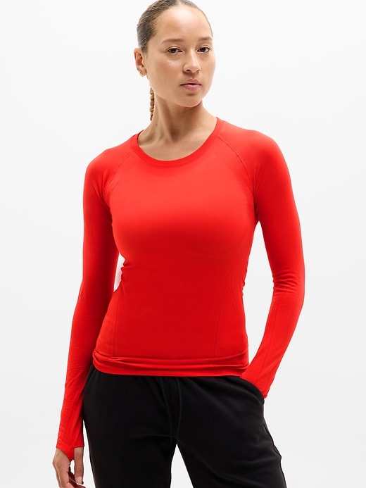 Image number 1 showing, Momentum Seamless Top