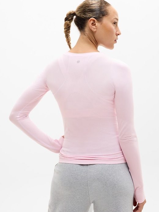 Image number 3 showing, Momentum Seamless Top