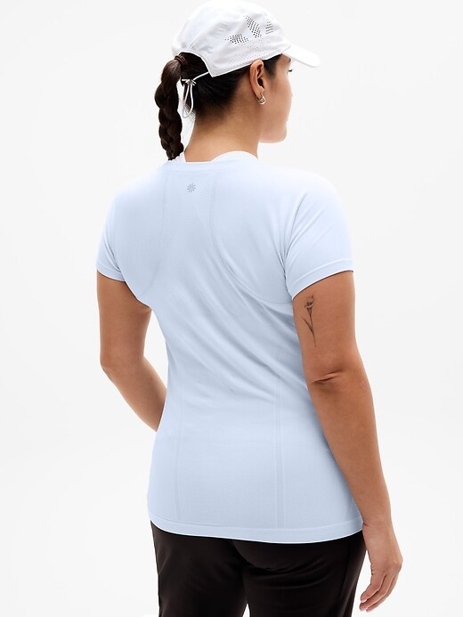 Image number 5 showing, Momentum Seamless Tee