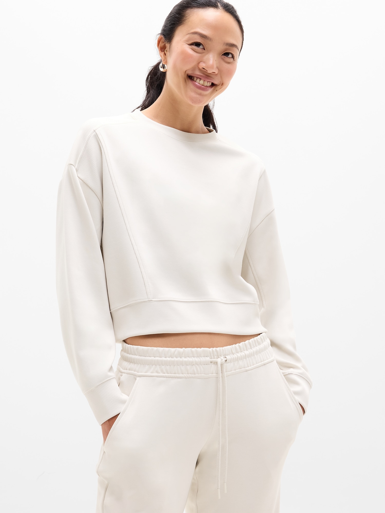 melt the lady garter cropped sweat tops