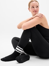 Image number 2 showing, Athleta Pilates Gripper Crew Sock
