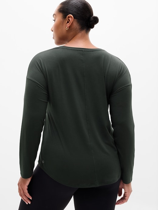 Image number 3 showing, Move With Ease Top