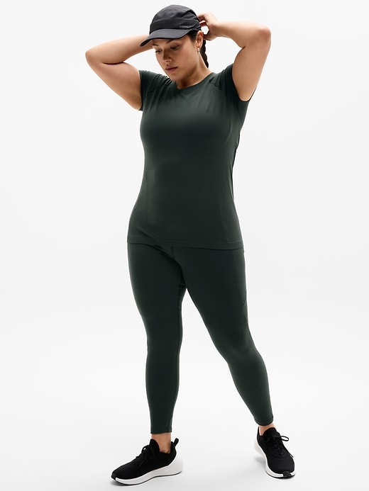 Image number 4 showing, Momentum Seamless Tee