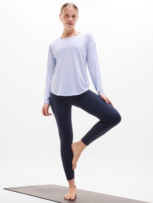 Image number 2 showing, Move With Ease Top