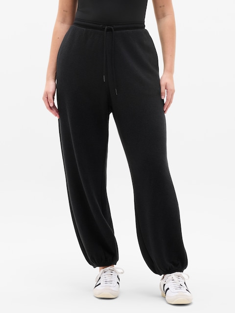 Tranquil Mid Rise Waffle Jogger - Black