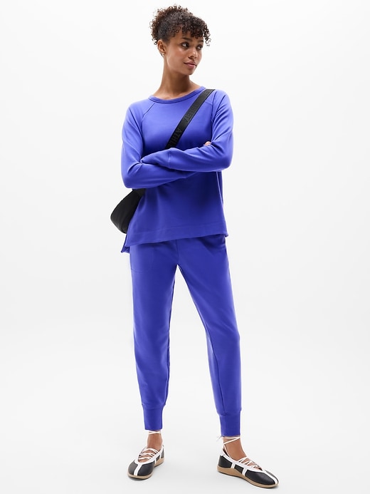 Image number 2 showing, Coaster Luxe Recover Sweatshirt