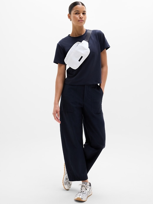 L'image numéro 2 présente T-shirt essentiel