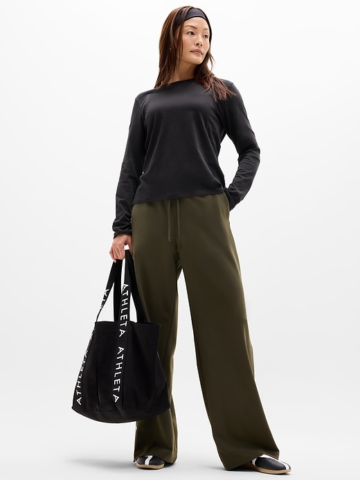 Image number 5 showing, Foundation Top