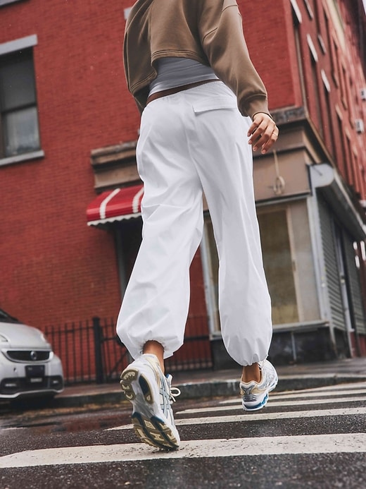 Image number 8 showing, Midday Low Rise Poplin Pant