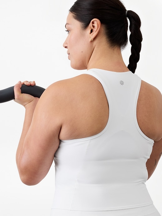 L'image numéro 6 présente Camisole Interval