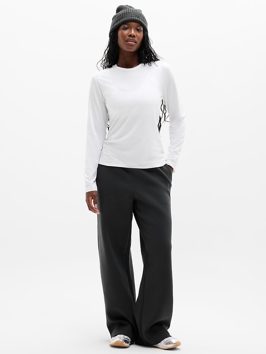 Image number 5 showing, Foundation Top