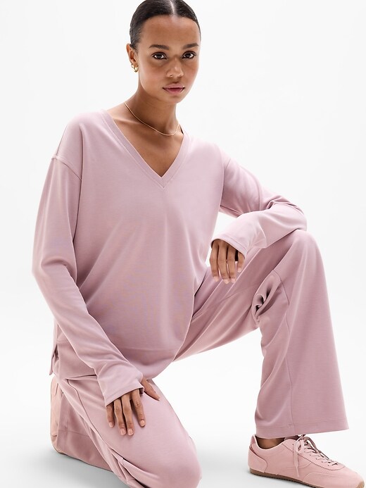 Image number 2 showing, Seasoft V Neck Sweatshirt