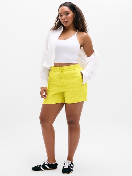 Image number 4 showing, Retreat Linen Mid Rise 4" Short