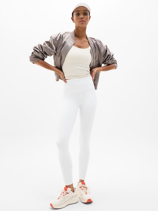 L'image numéro 2 présente Legging 7/8 à taille très haute Elation
