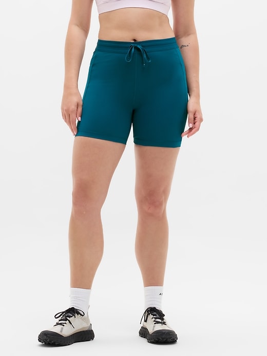 Image number 1 showing, Run Club 5" Short