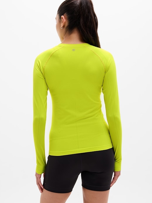 Image number 3 showing, Momentum Flex Top