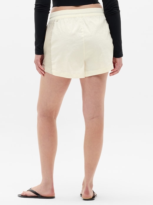 Image number 3 showing, SuperLinen Blend 3" Short