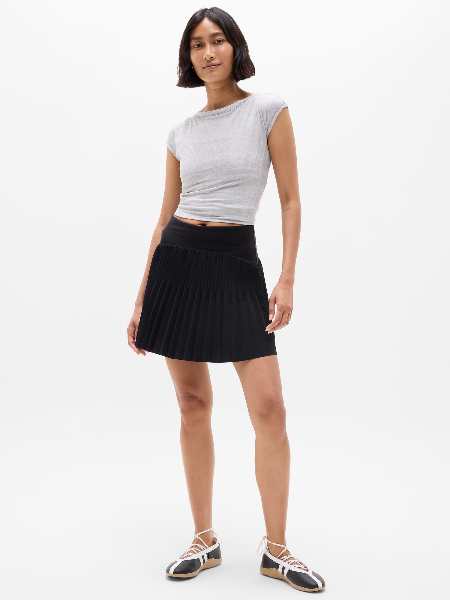 Athleta Women's Featherweight Plissé Skort Black Size L