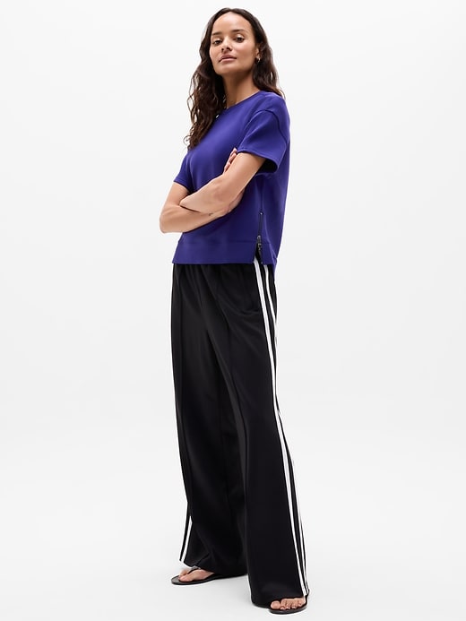 Image number 4 showing, Form Knit Sweatshirt Tee