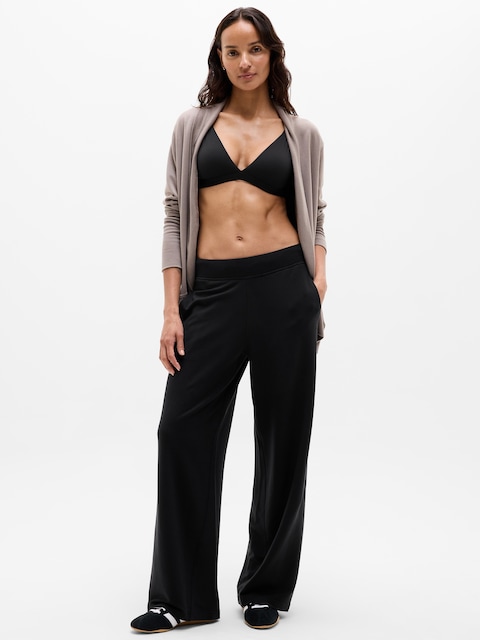 Coaster Luxe Straight Leg Pant